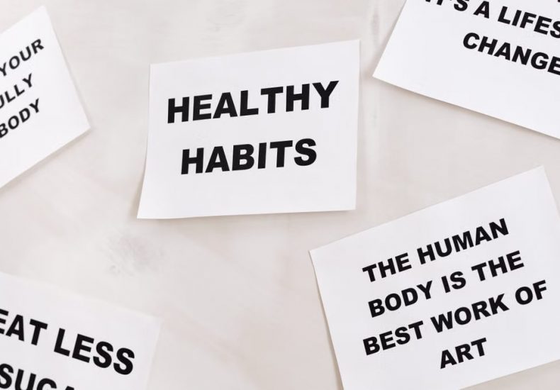 Motivational cards promoting healthy habits and positive thinking for lifestyle change.